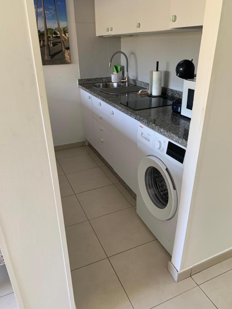 Atlantic Garden Andrew Apartments Pool Air Conditioning كوراليهو المظهر الخارجي الصورة