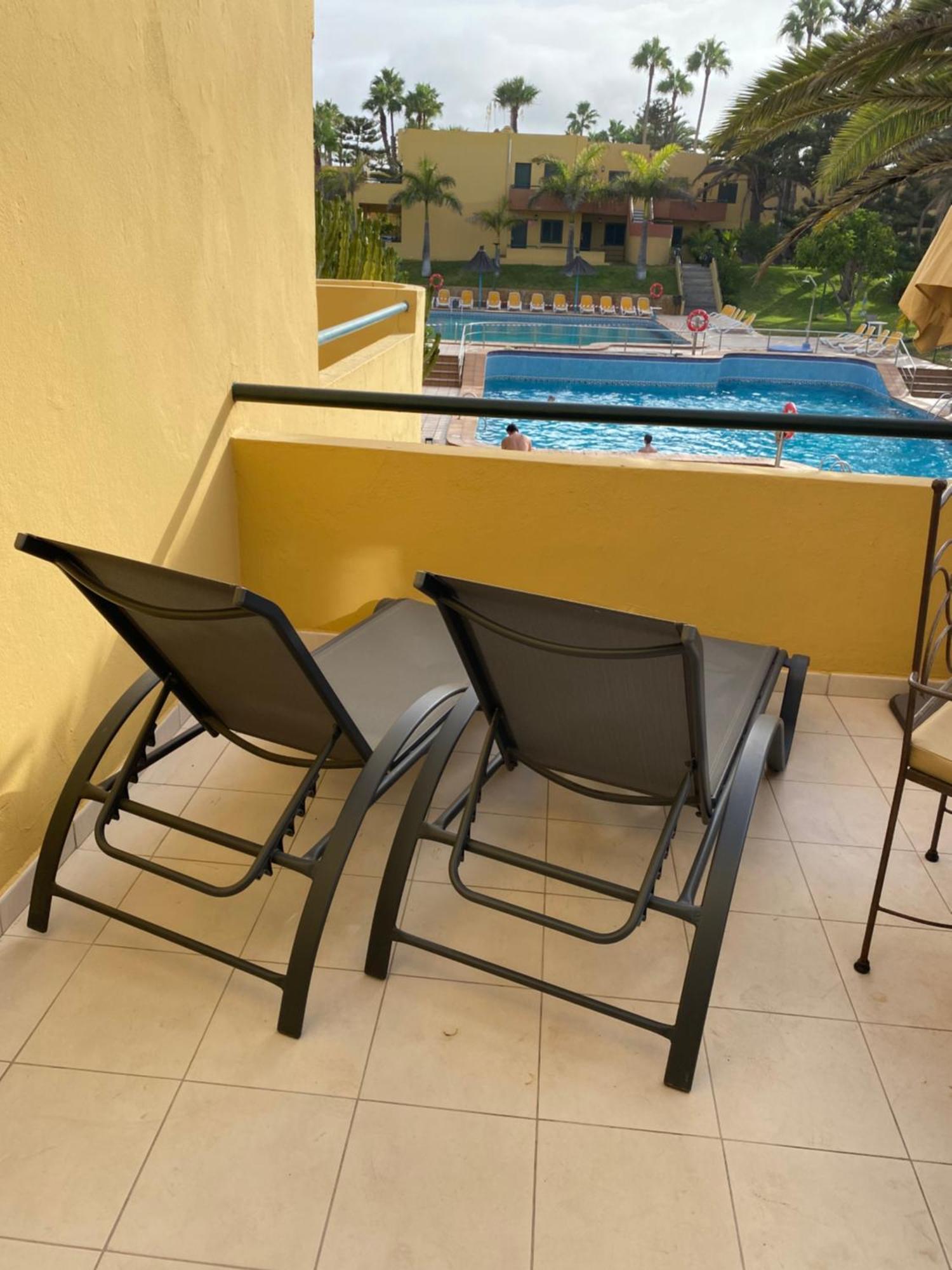 Atlantic Garden Andrew Apartments Pool Air Conditioning كوراليهو المظهر الخارجي الصورة
