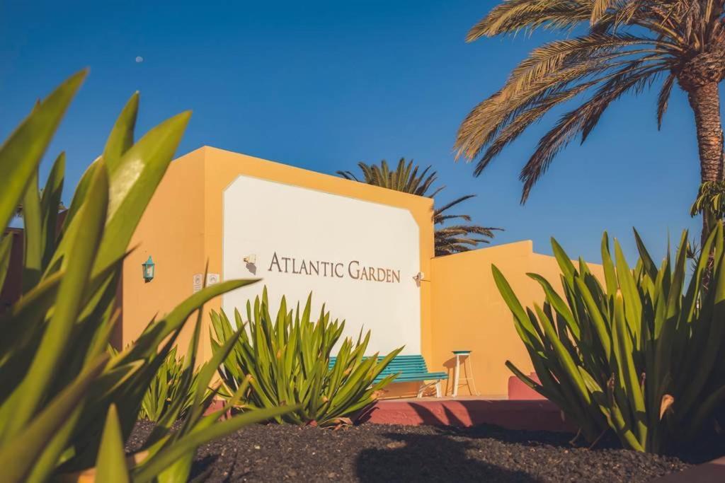 Atlantic Garden Andrew Apartments Pool Air Conditioning كوراليهو المظهر الخارجي الصورة